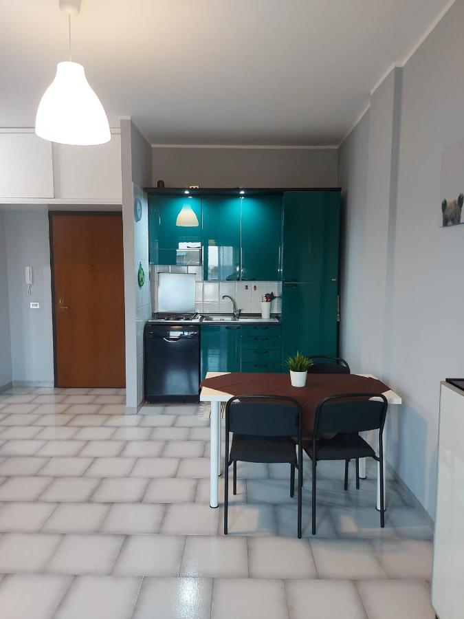 La Casa Al Cancello Rotto Bari Buitenkant foto
